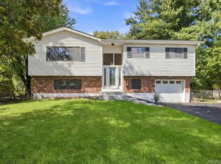 12 Westminister Drive, Middletown, NY 10940