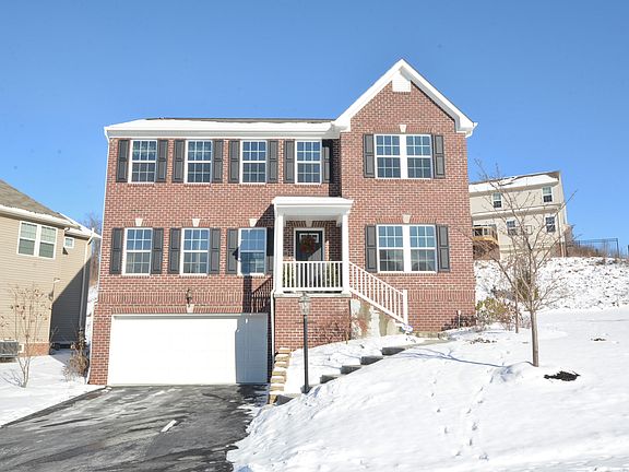 2nd image of 6408 Interlaken Dr