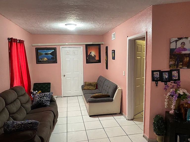 12920 Westview Dr #1 — Photo 18