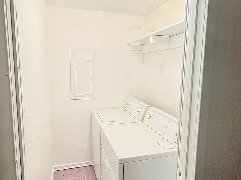 430 N Aydelotte Ave #A — Photo 6