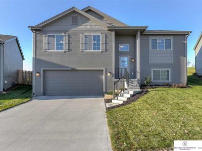 14623 Gilder Ave, Bennington, NE, 68007