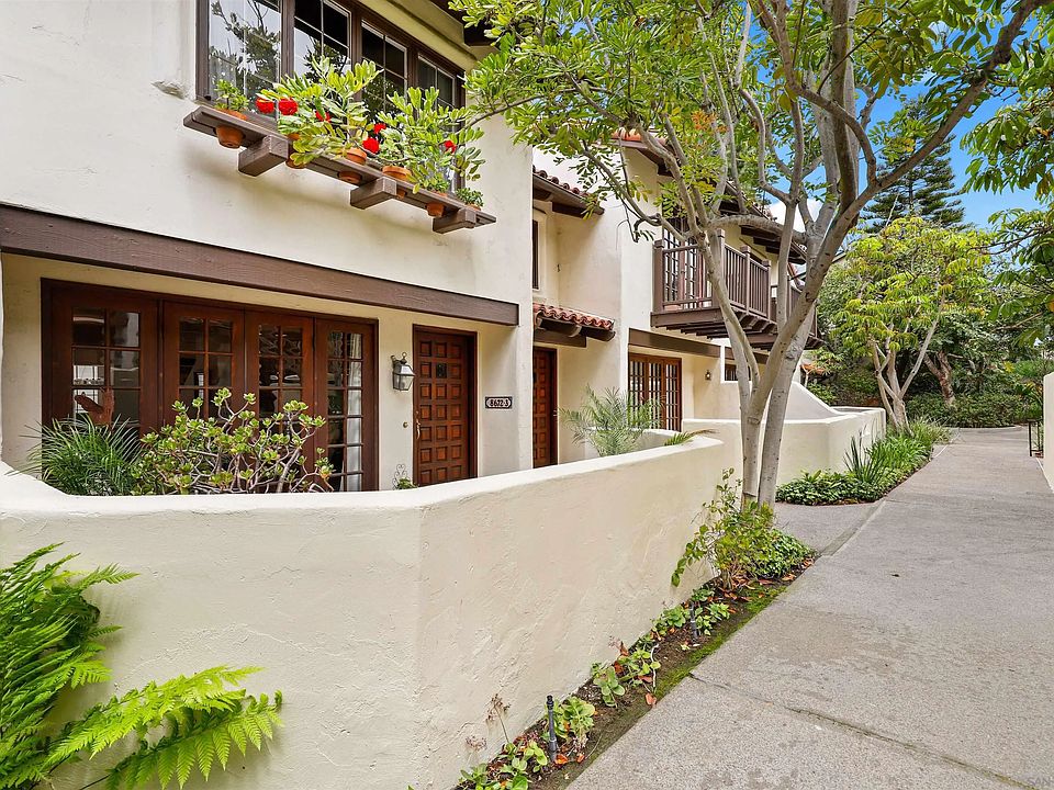 1st image of 8672 Villa La Jolla Dr Unit 3