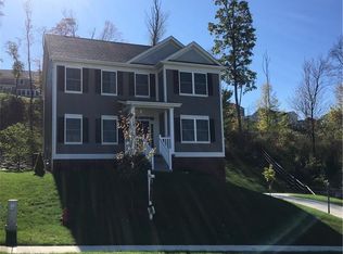 109 Vista Ridge Ln, Valencia, PA 16059