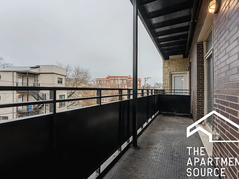 2951 N Clybourn Ave #307 — Photo 10