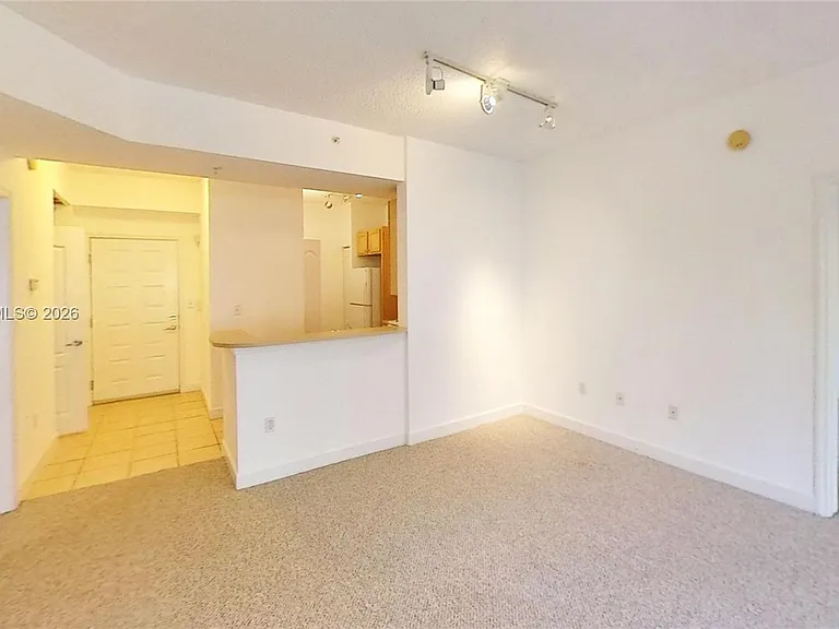 6001 SW 70th St #217 — Photo 15