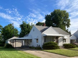 1011 Vester St, Ferndale, MI 48220
