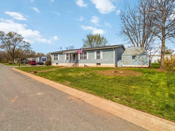 2 Rose Ave, Middletown, PA 17057