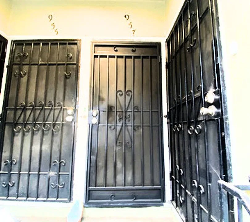 953-959 26th St