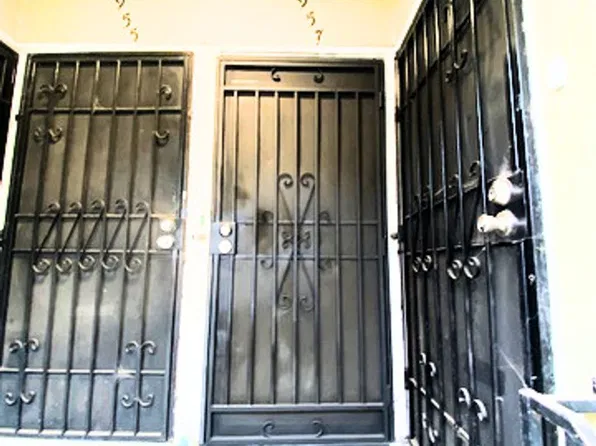953-959 26th St, Oakland, CA 94607