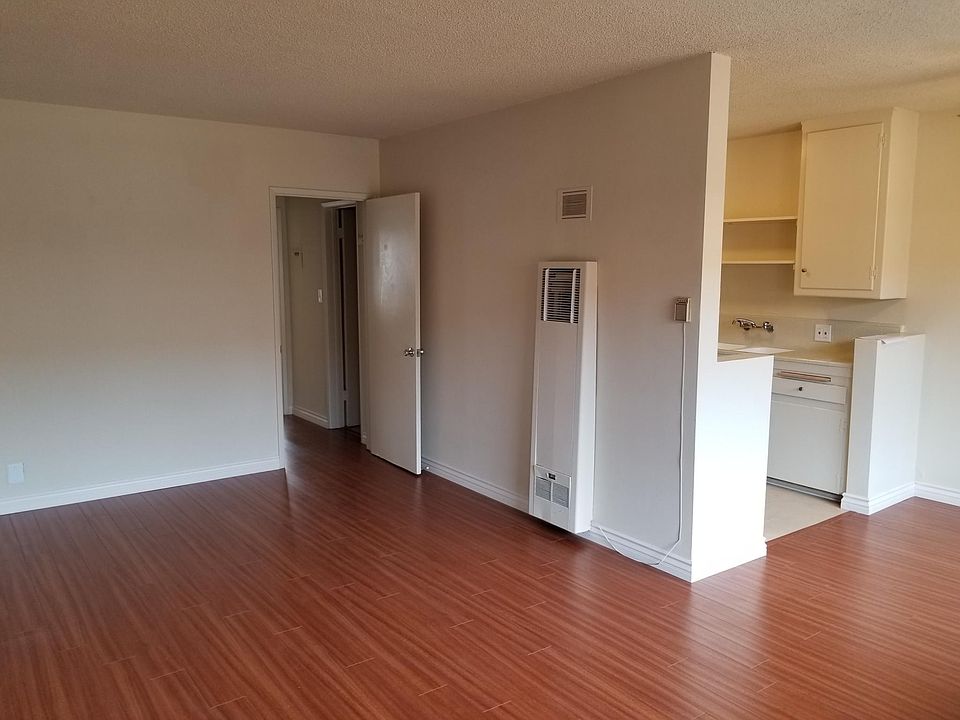 1st image of 1421 Venice Blvd APT 8
