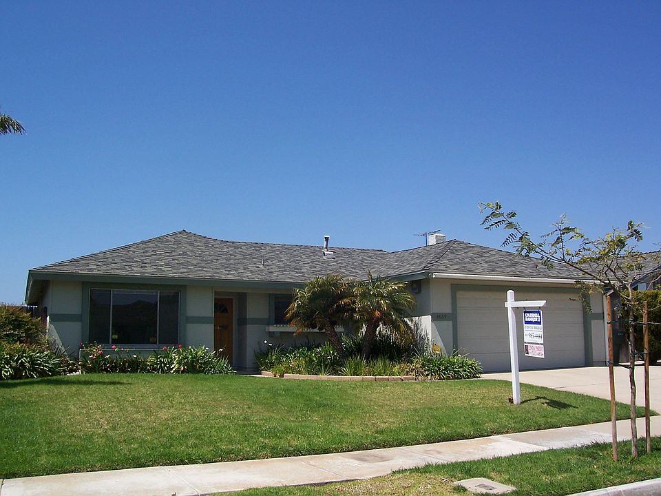 North Oxnard single story