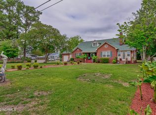 1304 W 5th St, Washington, NC 27889