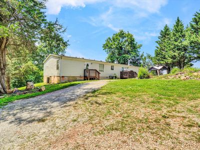 2025 Coles Creek Rd, Rocky Mount, VA, 24151