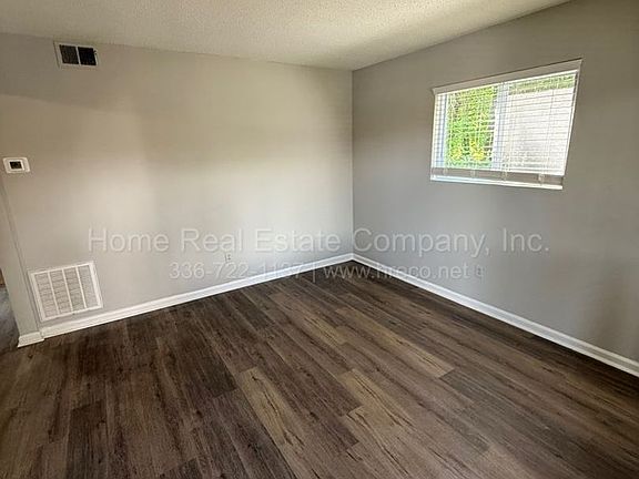 2nd image of 1004 Salisbury St APT 6-A