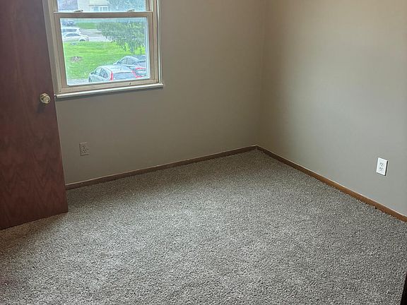 5th image of 2620 Sawbury Blvd #2620