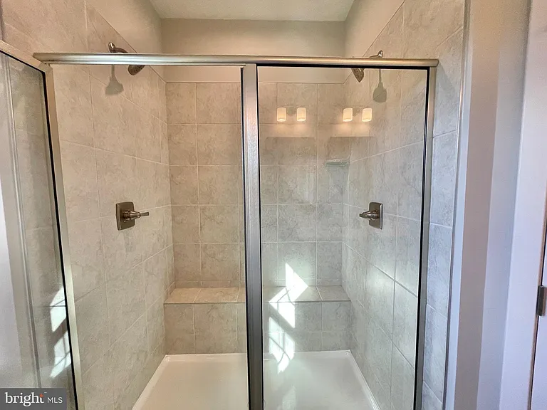 9537 Tall Oaks Rd — Photo 34