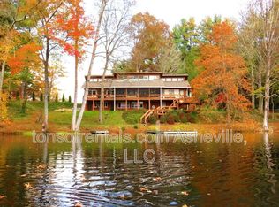 4 Coma Lake Ln, Arden, NC 28704