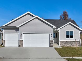 Stockton Plan, Stratford Crossing, Waukee, IA 50263