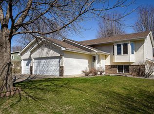 1103 Shawmut St S, Shakopee, MN 55379