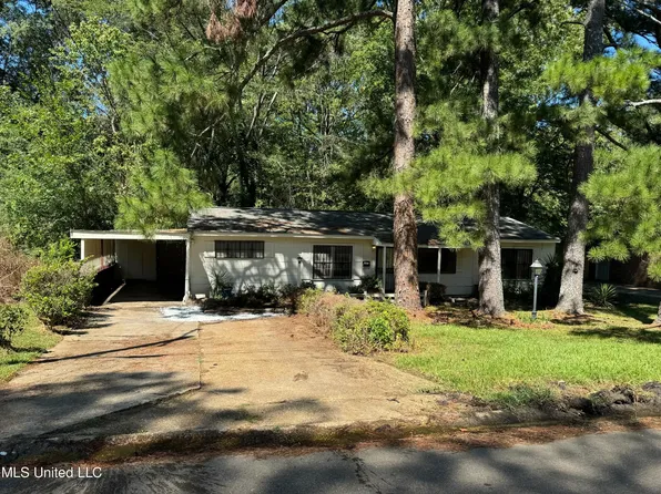 2843 Teresa Dr, Jackson, MS 39212