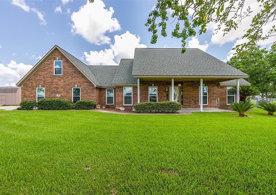 All Brick, Brand new double pane windows, Recent Roof, where needed...theres fresh paint.