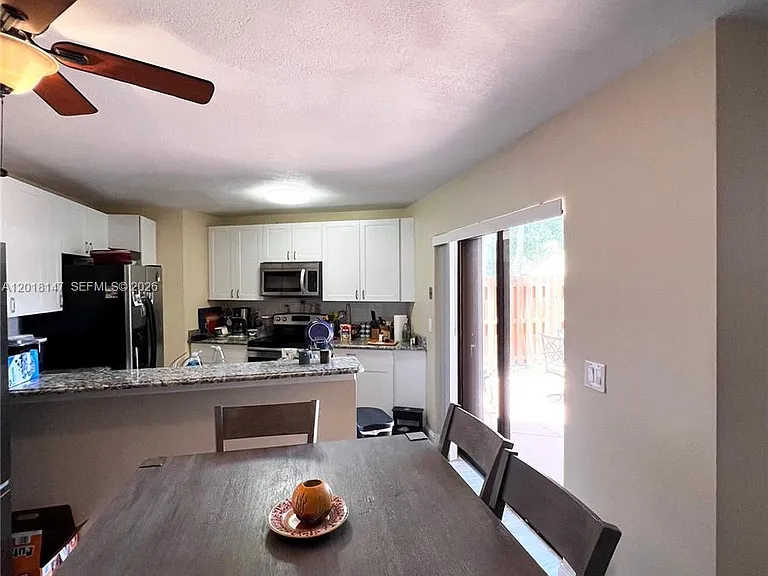 192 Springdale Cir #192 — Photo 11