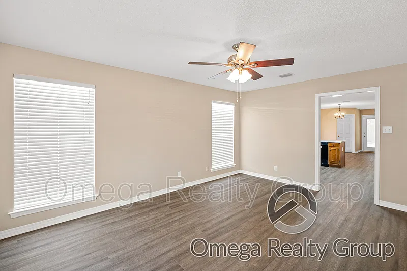 Kimberly Oaks — Photo 4