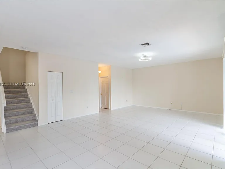 1473 SW 158th Ave — Photo 11