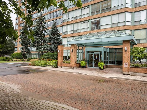 2nd image of 1276 Maple Crossing Blvd #611