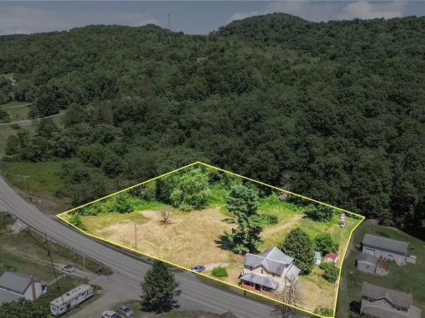 1856 Dime Rd, Vandergrift, PA 15690