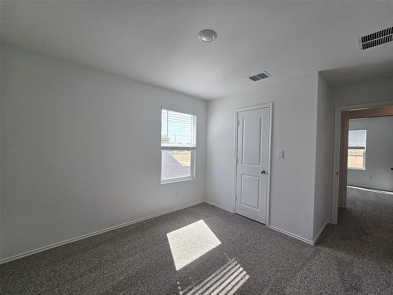 352 San Juan Trl — Photo 23