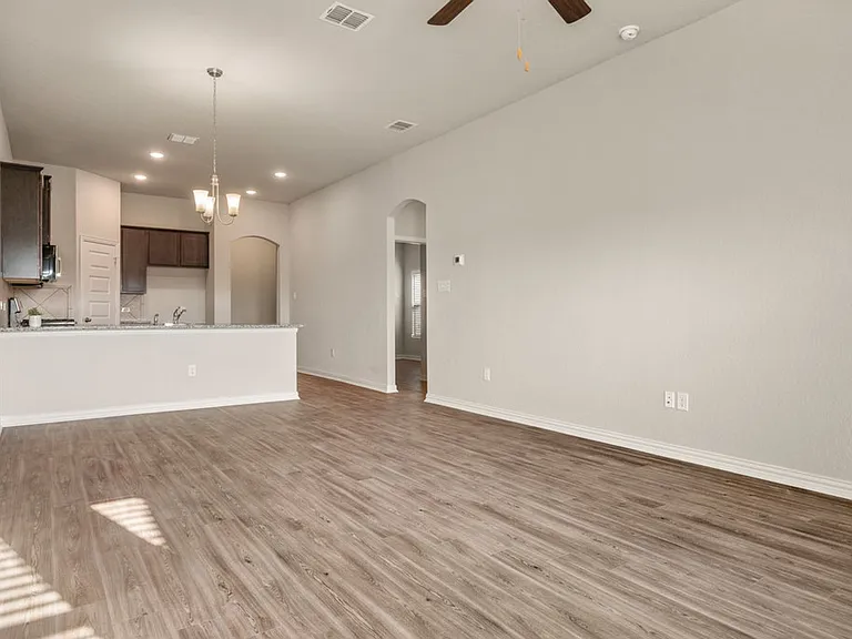 5502 Cibolo Pass — Photo 2