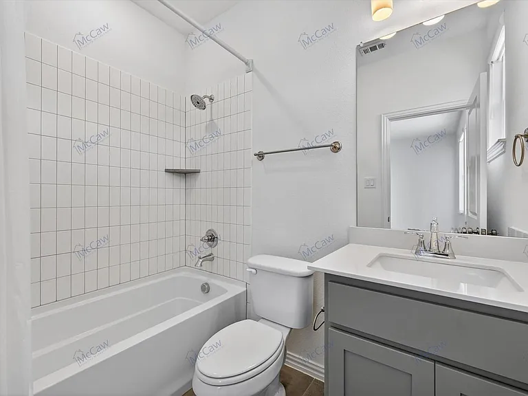 3717 Island Vista Dr — Photo 16