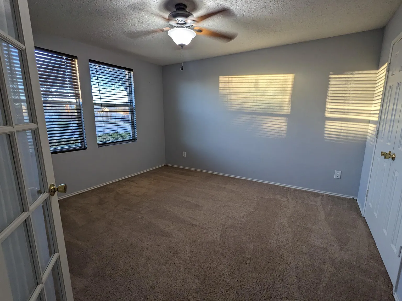3 bed, 1647 sqft, $1,960 — Photo 4