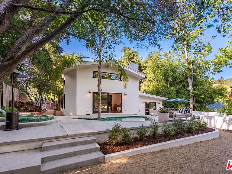 1362 Old Topanga Canyon Rd — Photo 38