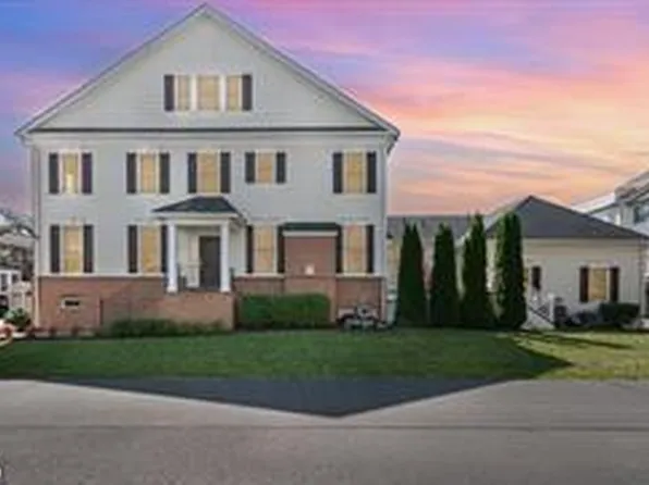22465 Willington Sq, Ashburn, VA 20148