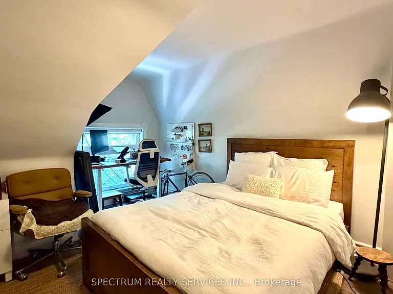 92 Caroline Ave #2 — Photo 13