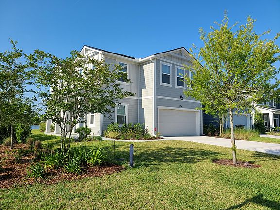 3rd image of 25 Roycroft Pl
