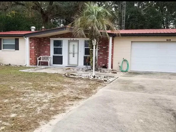 751 E Country Club Dr, Williston, FL 32696