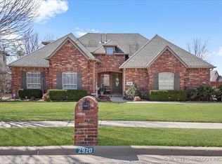 2920 N Lions Dr, Broken Arrow, OK 74012