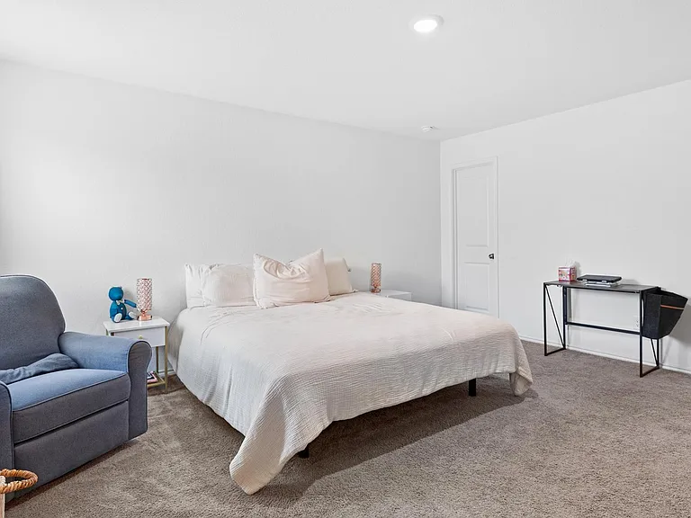 5463 Daphne Path — Photo 13