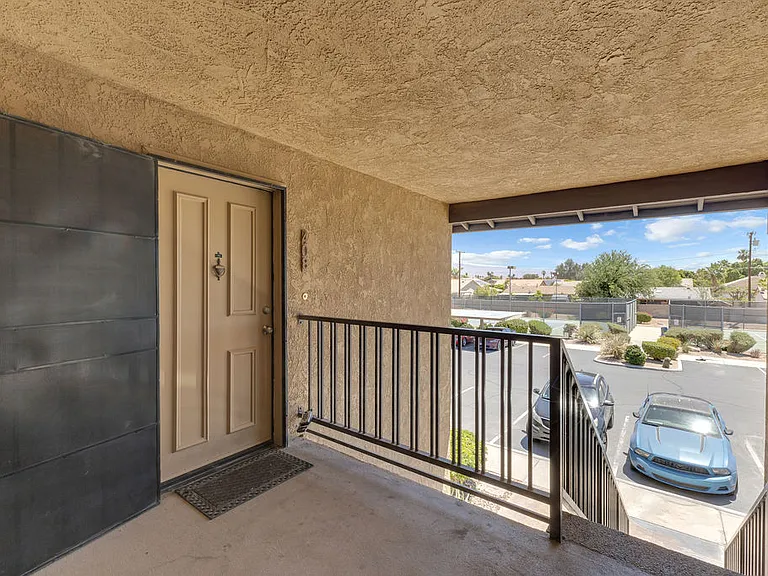 31200 Landau Blvd #408 — Photo 2
