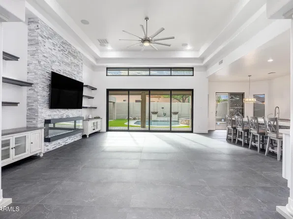 1730 N BERRETT --, Mesa, AZ 85207