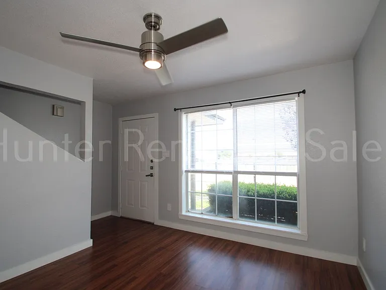 3802C Gus Dr — Photo 3