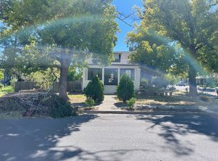 14 Russell St, Winters, CA 95694