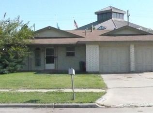6408 NW Arrowhead Dr, Lawton, OK 73505
