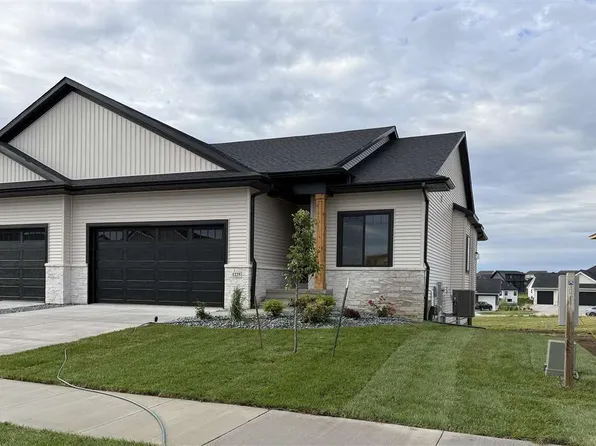 1225 Berkshire Ln, Northliberty, IA 52317