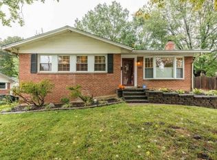 703 Tapawingo Rd SW, Vienna, VA 22180