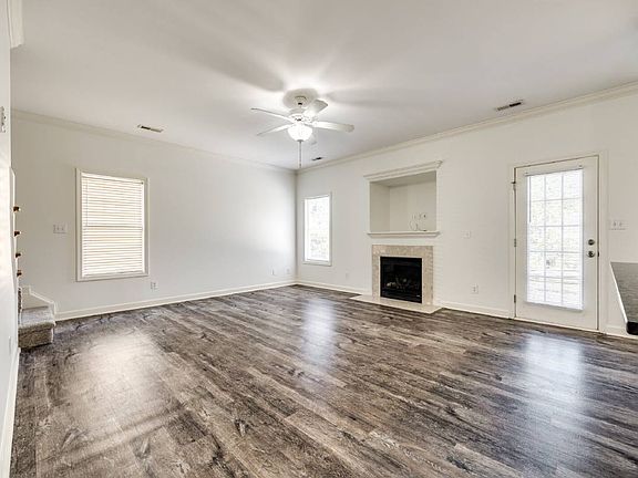 5th image of 4505 Hampstead Heath Dr