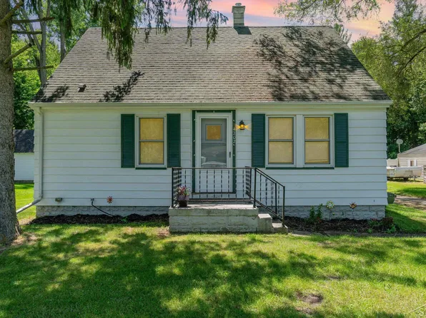4202 Baker Rd, Bridgeport, MI 48722